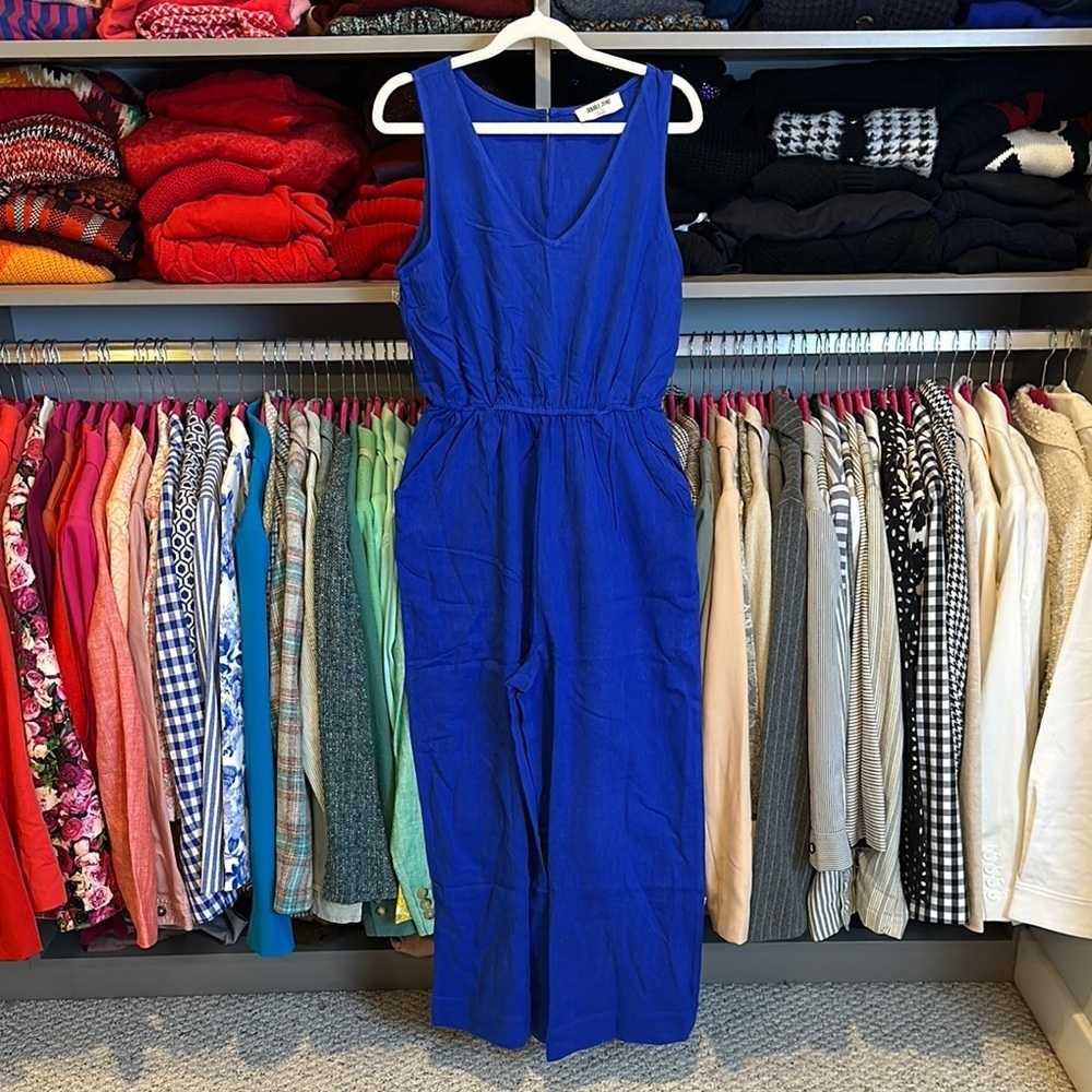 Double Zero blue sleeveless back button keyhole closure jumpsuit size S NWOT